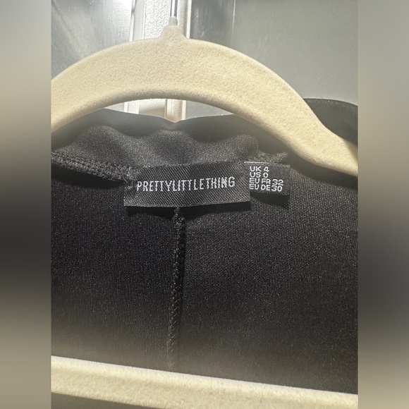 Black Oversized Drapey Button Detail Blazer. - Picture 3 of 4